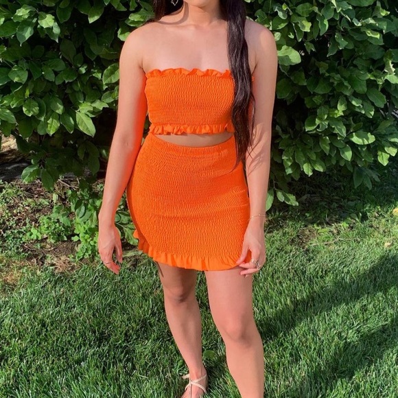 SHEIN Dresses & Skirts - NWOT Matching Orange Skirt Set with Bandeau Top